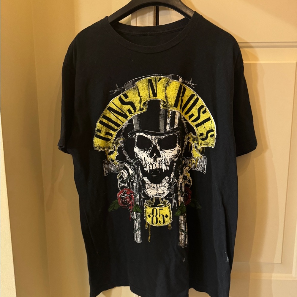 Guns N’ Roses T-shirt‎ size large